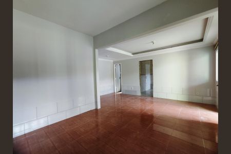 Sala de casa de condomínio à venda com 3 quartos, 300m² em Vargem Pequena, Rio de Janeiro