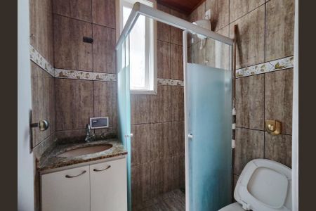 Casa de condomínio para alugar com 300m², 3 quartos e 2 vagasBanheiro Social