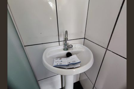 Casa de condomínio para alugar com 300m², 3 quartos e 2 vagasBanheiro da Suíte