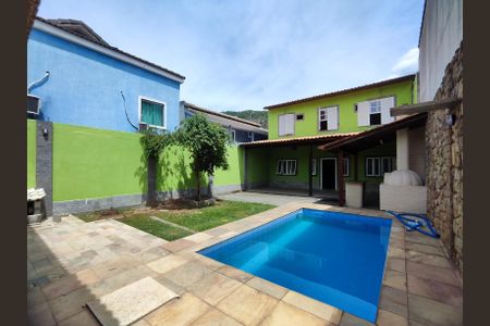 Casa de condomínio para alugar com 300m², 3 quartos e 2 vagasÁrea Externa