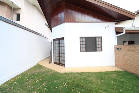 Casa de condomínio para alugar com 250m², 4 quartos e 4 vagasÁrea Externa