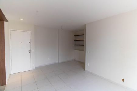 Sala de apartamento para alugar com 2 quartos, 82m² em Icaraí, Niterói