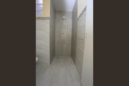 Casa à venda com 145m², 2 quartos e 1 vagaBanheiro