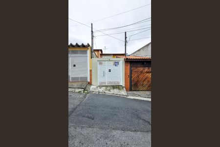 Casa à venda com 145m², 2 quartos e 1 vagaplaca 