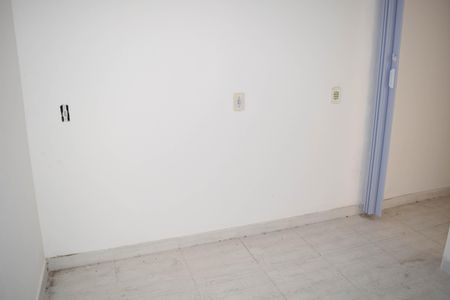 Casa para alugar com 36m², 2 quartos e sem vaga Casa para alugar com 36m², 2 quartos e sem vagaQuarto 1