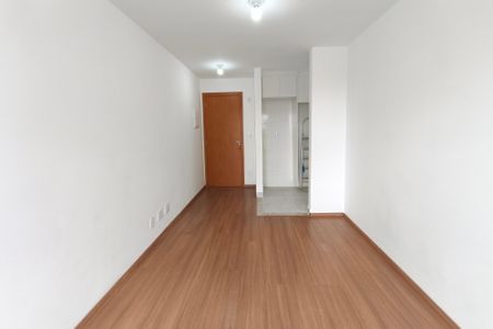 Sala de apartamento para alugar com 2 quartos, 57m² em Jardim Nova Europa, Campinas