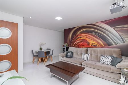 Sala de casa para alugar com 2 quartos, 71m² em Vila São Geraldo, São Paulo