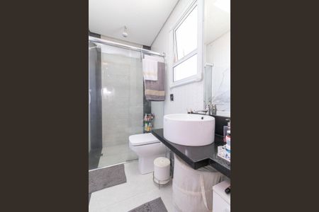 Casa para alugar com 71m², 2 quartos e sem vagaBanheiro da Suíte