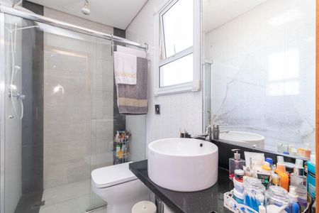 Casa para alugar com 71m², 2 quartos e sem vagaBanheiro da Suíte