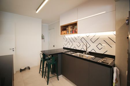 Apartamento à venda com 93m², 3 quartos e 2 vagas Apartamento à venda com 93m², 3 quartos e 2 vagasCozinha