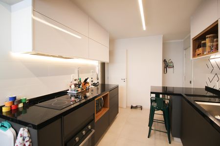 Apartamento à venda com 93m², 3 quartos e 2 vagas Apartamento à venda com 93m², 3 quartos e 2 vagasCozinha