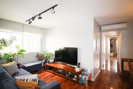 Apartamento à venda com 93m², 3 quartos e 2 vagas Apartamento à venda com 93m², 3 quartos e 2 vagasSala