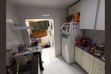 Apartamento à venda com 60m², 2 quartos e sem vagaCozinha