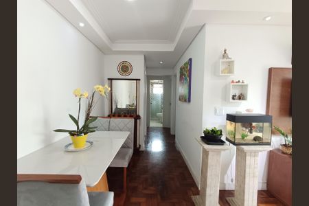 Apartamento à venda com 60m², 2 quartos e sem vagaSala