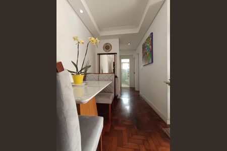 Apartamento à venda com 60m², 2 quartos e sem vagaSala