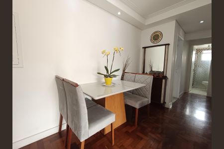 Apartamento à venda com 60m², 2 quartos e sem vagaSala