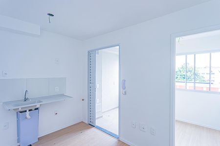 Apartamento para alugar com 28m², 2 quartos e sem vagaSala e cozinha