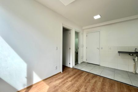 Sala de apartamento para alugar com 2 quartos, 35m² em Vila Santa Catarina, São Paulo
