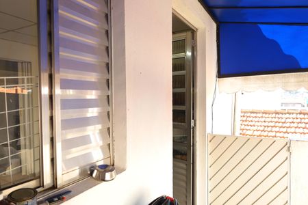 Casa à venda com 150m², 4 quartos e 2 vagasCasa 2 - Área de Serviço