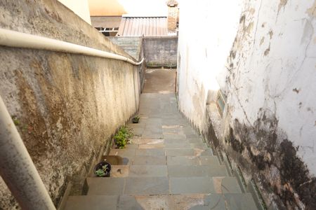 Casa à venda com 150m², 4 quartos e 2 vagasQuintal - Escadas