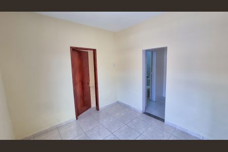 Casa à venda com 60m², 1 quarto e 1 vagaSala 