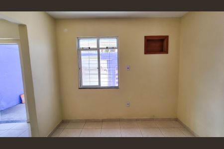 Casa à venda com 60m², 1 quarto e 1 vagaSala 