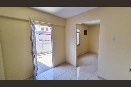 Sala  de casa à venda com 1 quarto, 60m² em Vicente de Carvalho, Rio de Janeiro