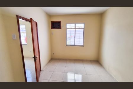 Casa à venda com 60m², 1 quarto e 1 vagaQuarto