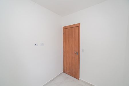 Quarto 2 de apartamento à venda com 2 quartos, 35m² em Vila Mazzei, São Paulo