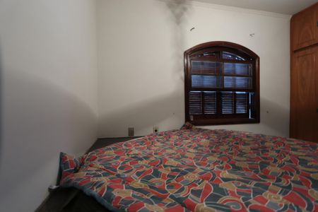 Casa para alugar com 205m², 3 quartos e 4 vagasSuíte 1