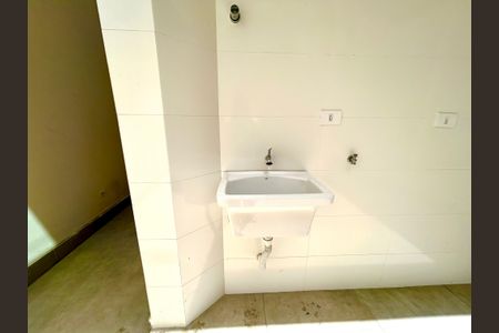 Casa à venda com 120m², 3 quartos e 2 vagasÁrea de Serviço