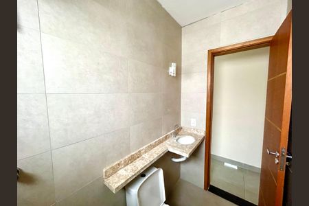 Casa à venda com 120m², 3 quartos e 2 vagasBanheiro da Suíte 3