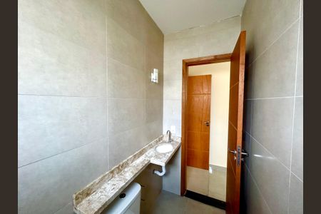 Casa à venda com 120m², 3 quartos e 2 vagasBanheiro da Suíte 1