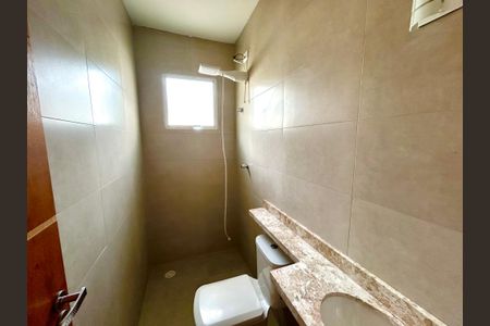 Casa à venda com 120m², 3 quartos e 2 vagasBanheiro da Suíte 1