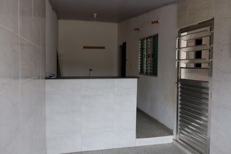 Cozinha de casa para alugar com 1 quarto, 50m² em Jardim Roberto, Osasco