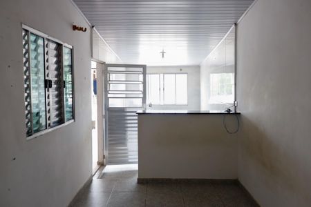 Sala/Quarto de casa para alugar com 1 quarto, 50m² em Jardim Roberto, Osasco