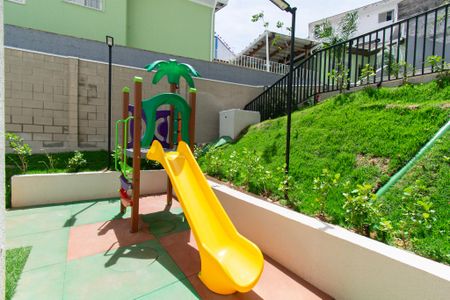 Apartamento à venda com 35m², 2 quartos e sem vagaÁrea comum