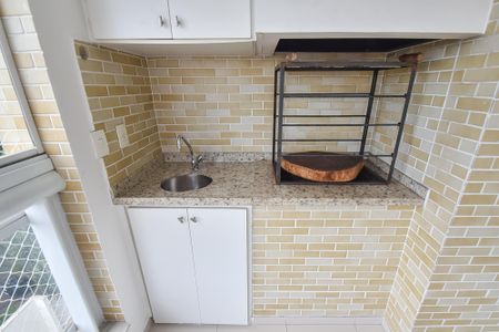 Apartamento à venda com 134m², 3 quartos e 3 vagas Apartamento à venda com 134m², 3 quartos e 3 vagasVaranda