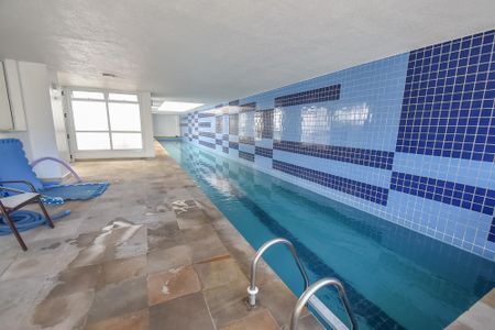 Apartamento à venda com 134m², 3 quartos e 3 vagas Apartamento à venda com 134m², 3 quartos e 3 vagasPiscina aquecida