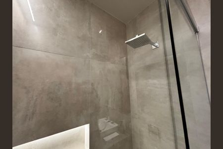 Casa de condomínio à venda com 1500m², 5 quartos e 3 vagasBanheiro da Suíte 1