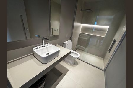 Casa de condomínio à venda com 1500m², 5 quartos e 3 vagasBanheiro 3 andar