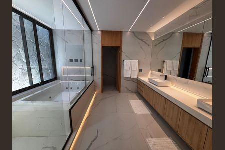 Casa de condomínio à venda com 1500m², 5 quartos e 3 vagasBanheiro da Suíte 4