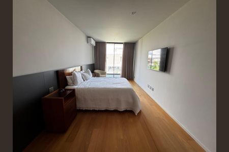 Casa de condomínio à venda com 1500m², 5 quartos e 3 vagasSuíte 2