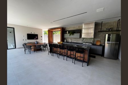 Casa de condomínio à venda com 1500m², 5 quartos e 3 vagasÁrea externa