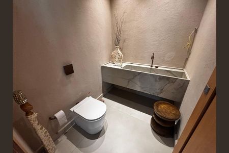 Casa de condomínio à venda com 1500m², 5 quartos e 3 vagasLavabo