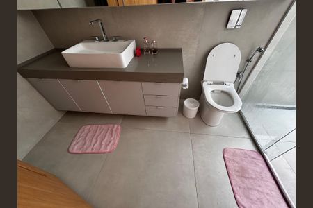 Casa de condomínio à venda com 1500m², 5 quartos e 3 vagasBanheiro da Suíte 5