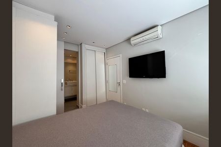Suíte 1 de apartamento para alugar com 2 quartos, 109m² em Itaim Bibi, São Paulo