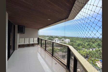 Apartamento à venda com 165m², 3 quartos e 2 vagas Apartamento à venda com 165m², 3 quartos e 2 vagasVaranda