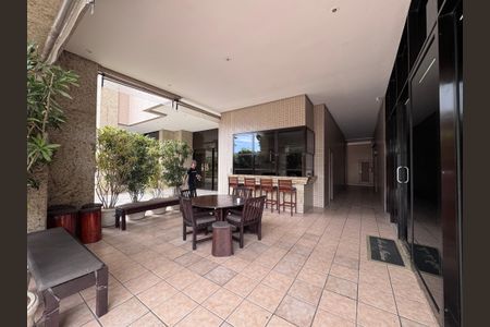 Apartamento à venda com 165m², 3 quartos e 2 vagas Apartamento à venda com 165m², 3 quartos e 2 vagasÁrea comum