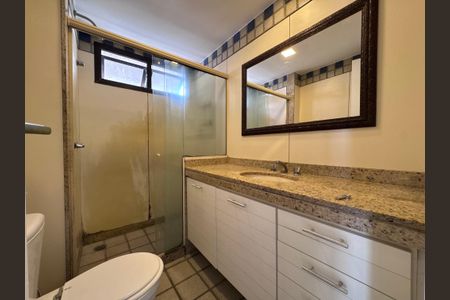Apartamento à venda com 165m², 3 quartos e 2 vagas Apartamento à venda com 165m², 3 quartos e 2 vagasSuíte 2 - Banheiro